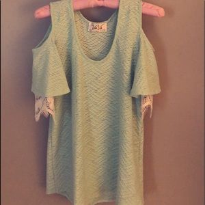 Mint green VAVA by Joy Han